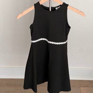 Janie and Jack Black Sleeveless Scallop Trim Ponte Dress - Like-new